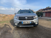 voitures-dacia-sandero-2018-berrouaghia-medea-algerie