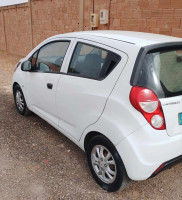 voitures-chevrolet-new-spark-2013-bourached-ain-defla-algerie