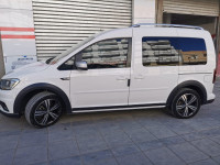 voitures-volkswagen-caddy-2019-alltrack-msila-algerie