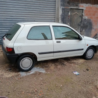 voitures-renault-clio-1-1997-beni-tamou-blida-algerie