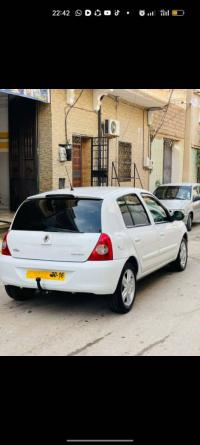 سيارات-renault-clio-campus-2013-بوقيرات-مستغانم-الجزائر