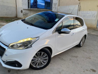 voitures-peugeot-208-2015-allure-facelift-rouached-mila-algerie