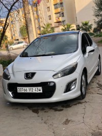 سيارات-peugeot-308-2012-وادي-النجاء-ميلة-الجزائر