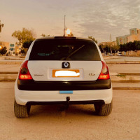 voitures-renault-clio-2-2002-chlef-algerie