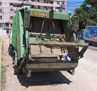 camion-benne-tasseuse-hyundai-2017-bordj-el-kiffan-alger-algerie