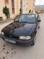 voitures-opel-astra-1994-constantine-algerie