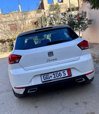 voitures-seat-ibiza-2024-style-tiaret-algerie