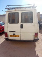 camion-بيجو-j5-1987-ain-beida-oum-el-bouaghi-algerie