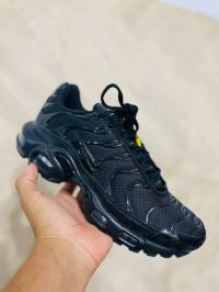 Tn black black super good
