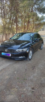 voitures-volkswagen-passat-2018-tiaret-algerie