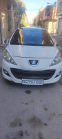 citadine-peugeot-207-2010-allure-batna-algerie