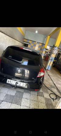 voitures-renault-clio-3-2012-tiaret-algerie