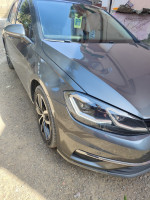 voitures-volkswagen-golf-7-2019-drive-salah-bouchaour-skikda-algerie