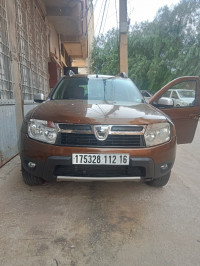 voitures-dacia-duster-2012-ambiance-saoula-alger-algerie