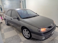 voitures-renault-laguna-1-1999-face-2-bordj-ghedir-bou-arreridj-algerie