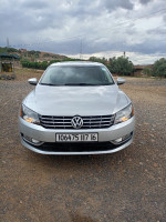 voitures-volkswagen-passat-2017-bouira-algerie