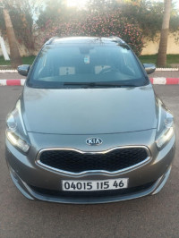 voitures-kia-carens-2015-ain-temouchent-algerie