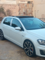 moyenne-berline-volkswagen-golf-7-2015-gtd-tolga-biskra-algerie