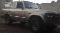 voitures-toyota-land-cruiser-1989-fj-60-ouargla-algerie