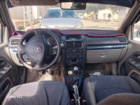 voitures-renault-clio-2-2004-oued-fodda-chlef-algerie