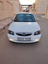 voitures-hyundai-accent-2015-gls-naama-algerie