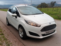 voitures-ford-fiesta-2015-blida-algerie