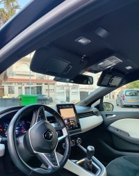 سيارات-renault-clio-5-2021-initiale-paris-عنابة-الجزائر