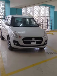 Suzuki Swift 2023 Glx
