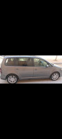 voitures-volkswagen-touran-2009-batna-algerie