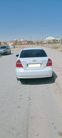 سيارات-chevrolet-aveo-4-portes-2011-بسكرة-الجزائر