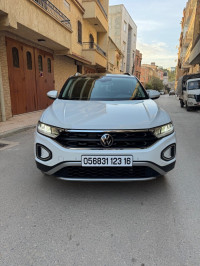 voitures-volkswagen-t-roc-2023-active-kouba-alger-algerie