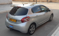 voitures-peugeot-208-2012-allure-el-eulma-setif-algerie