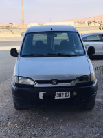 commerciale-peugeot-partner-2002-biskra-algerie