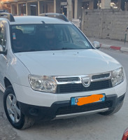 voitures-dacia-duster-2011-ambiance-bejaia-algerie