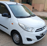 voitures-hyundai-i10-2013-basse-clim-medea-algerie