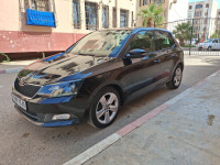 voitures-skoda-fabia-2015-style-beni-mered-blida-algerie