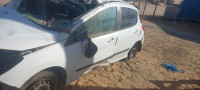 voitures-peugeot-308-2013-tebesbest-touggourt-algerie