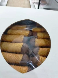 Petits Fours بتي فور
