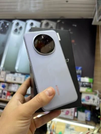 Honor magic 7 12/256gb Magic 7