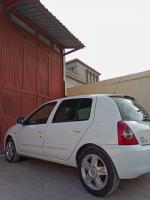 voitures-renault-clio-campus-2014-hammedi-boumerdes-algerie