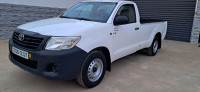 voitures-toyota-hilux-2013-mostaganem-algerie