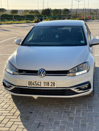 voitures-volkswagen-golf-7-2018-start-msila-algerie