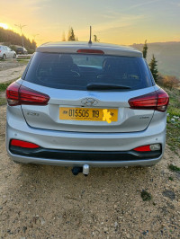 voitures-hyundai-i20-2019-prestige-medea-algerie