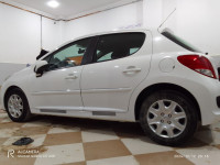 voitures-peugeot-207-2012-el-hamadia-bordj-bou-arreridj-algerie