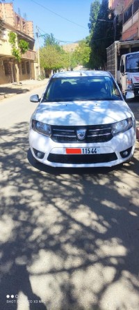 سيارات-dacia-logan-2015-العامرة-عين-الدفلة-الجزائر