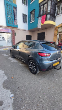 voitures-renault-clio-4-2018-limited-2-ngaous-batna-algerie