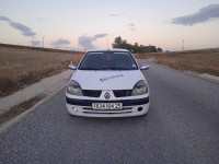 voitures-renault-clio-classique-2004-constantine-algerie