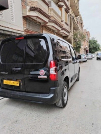 voitures-fiat-doblo-italie-3-place-2023-msila-algerie