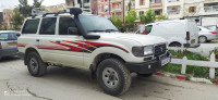 tout-terrain-suv-toyota-land-cruiser-1993-long-constantine-algerie