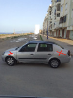 voitures-renault-clio-classique-2008-jijel-algerie